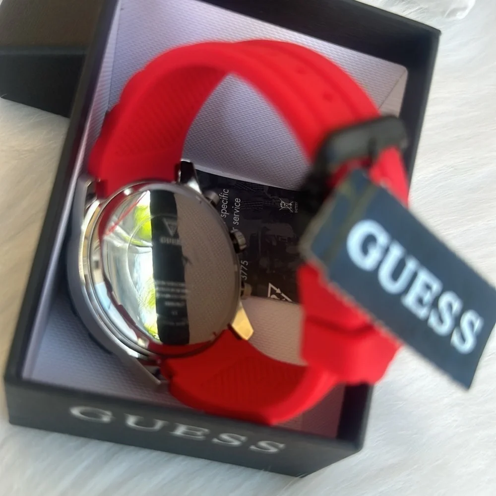 New GUESS Black Dial Men Analog Watch - U0864G7M